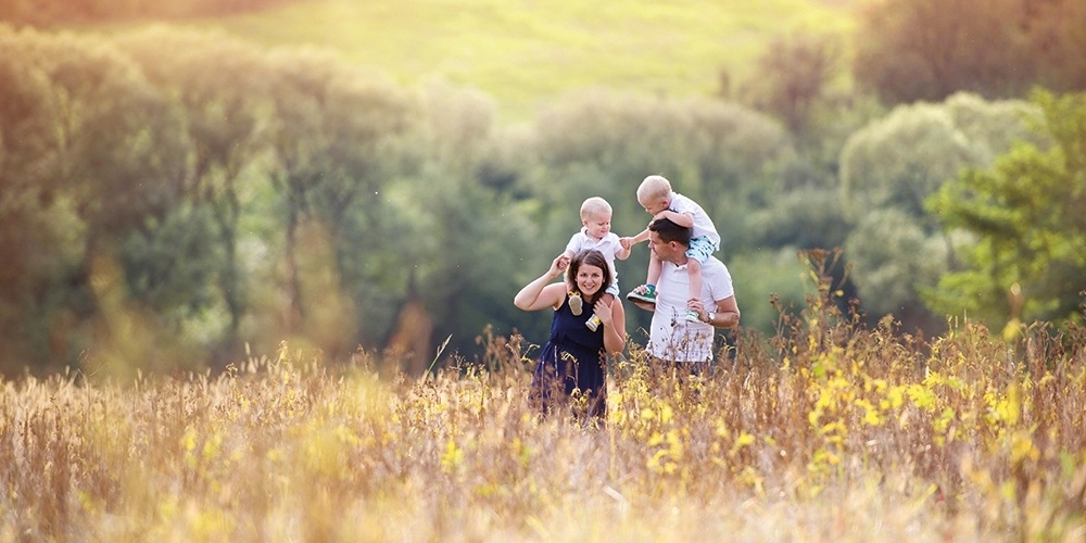 WEB - Family enjoying life together outside-113998-edited