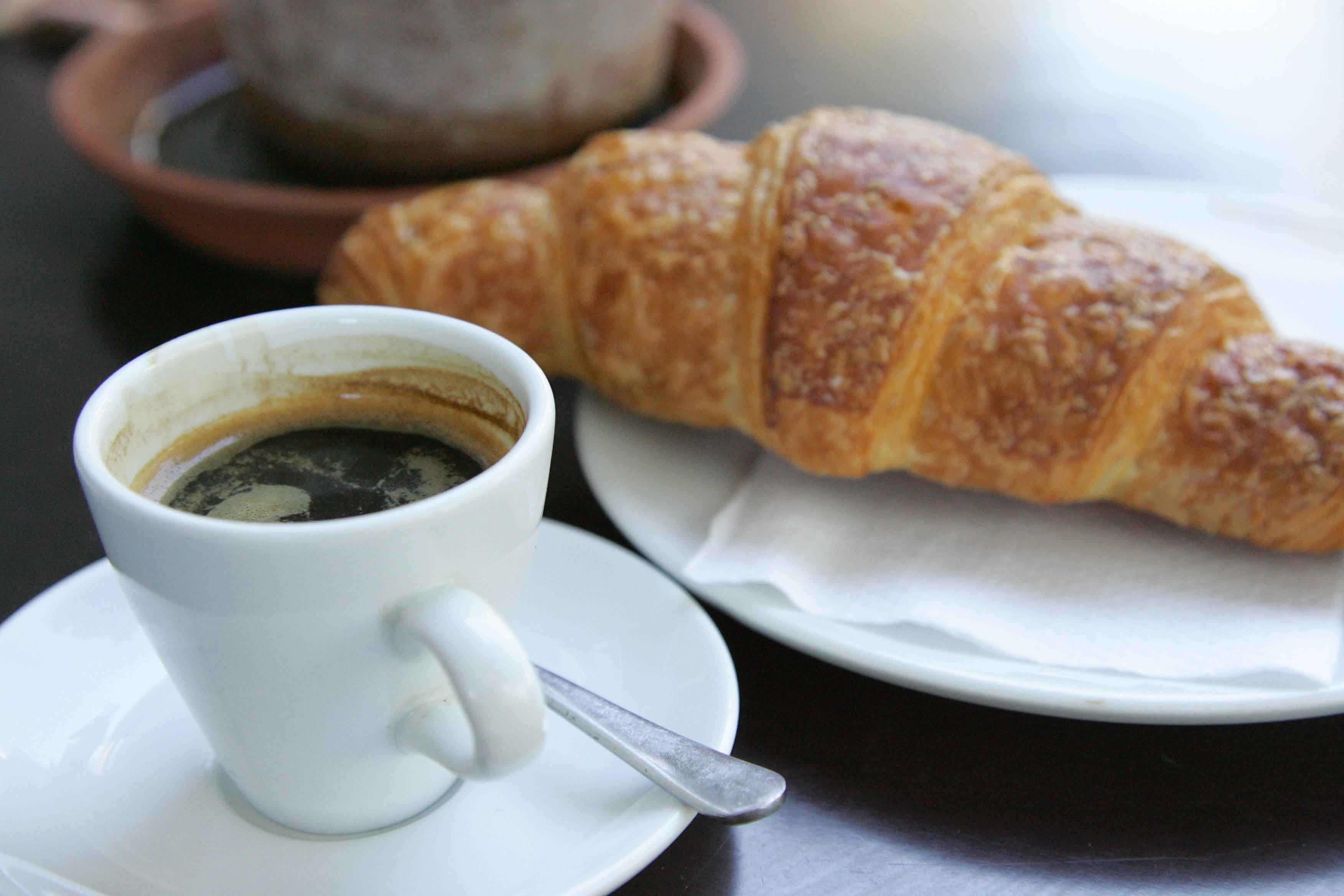 WEB - Coffee & Croissant