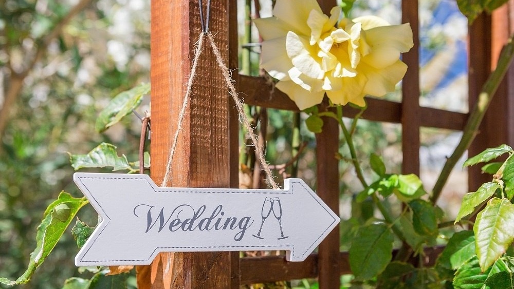 WEB Wedding sign-284313-edited