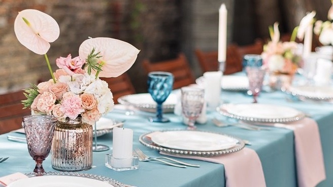 WEB spring wedding table-574710-edited